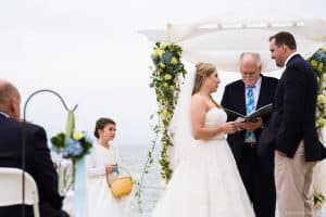 outdoor cape cod wedding ceremony and Flying Bridge wedding photos
